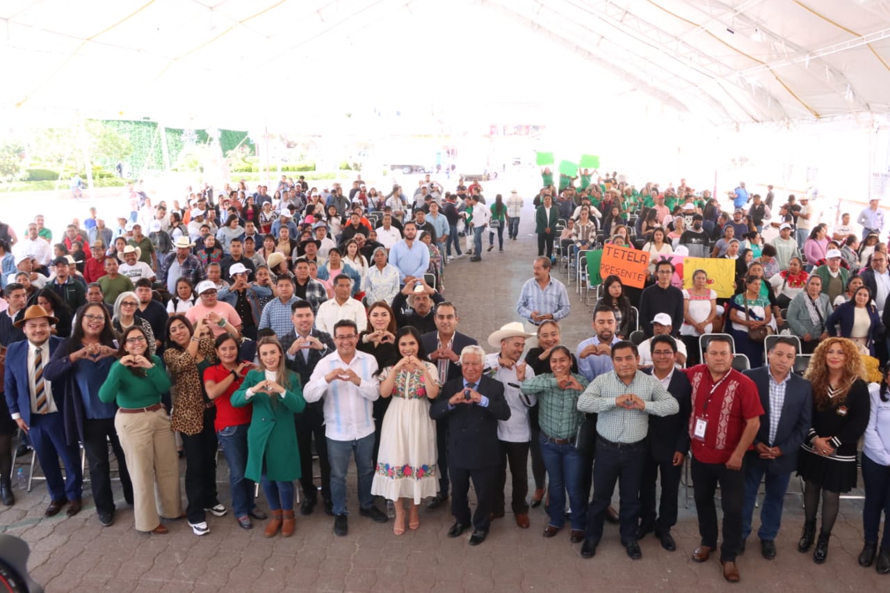 El servicio público se honra con hechos: Kathya Sánchez al presentar su Primer Informe Legislativo 